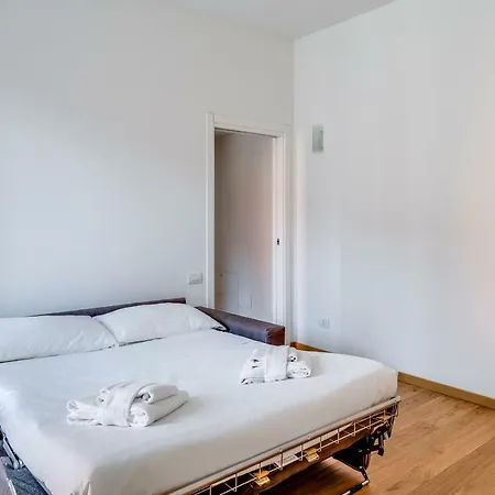 Comfy Flat Next To Linate Airport Appartamento